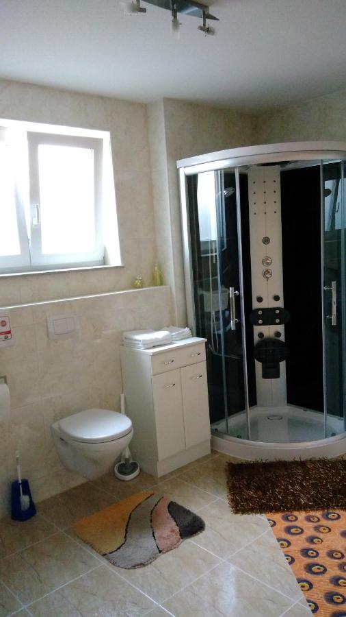 Ferienwohnung Keil ลาร์ ภายนอก รูปภาพ